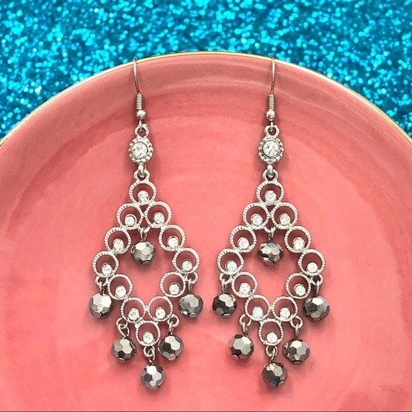 🌼 Rhinestone Chandelier Bead Silver Dangle Earrings - Picture 1 of 3